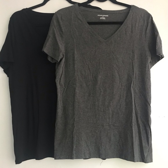 V-Neck T-Shirts Bundle - Picture 1 of 6